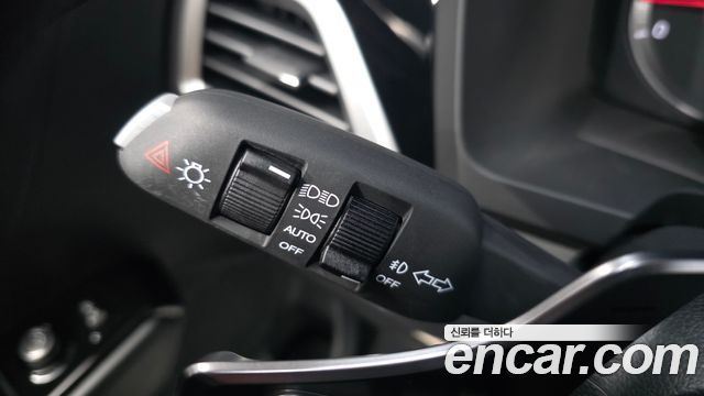 KG Mobility (SsangYong) Beautiful Korando Gasoline 1.5 2WD C5 2023 — фото 20