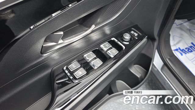KG Mobility (SsangYong) Beautiful Korando Gasoline 1.5 2WD C5 2023 — фото 30