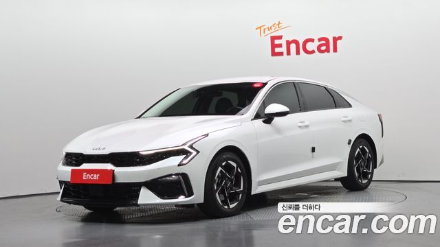 Kia K5 (III) 2.0 Noblesse 2024 — фото 1