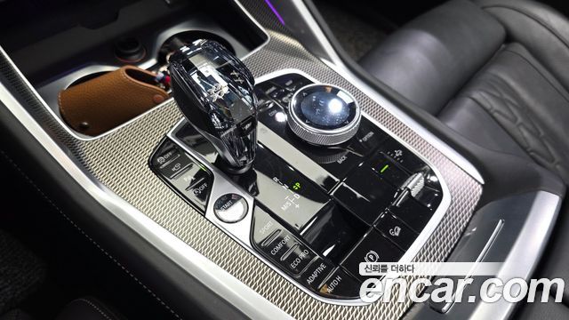 BMW X6 (G06) xDrive40i M Sport 2023 — фото 9