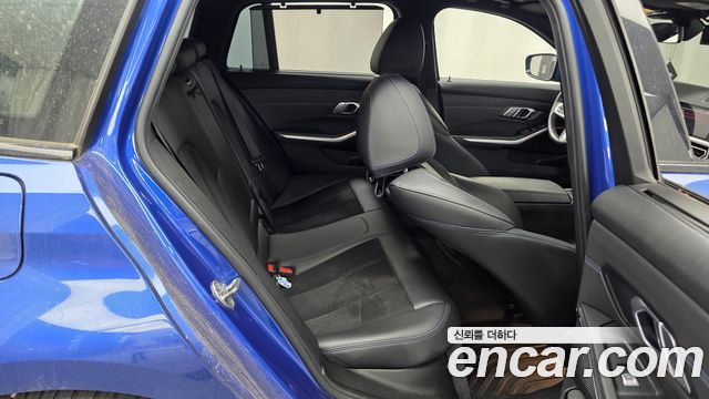 BMW 3 Series (G20) 320d Touring M Sport 2020 — фото 12