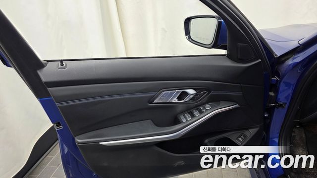 BMW 3 Series (G20) 320d Touring M Sport 2020 — фото 24
