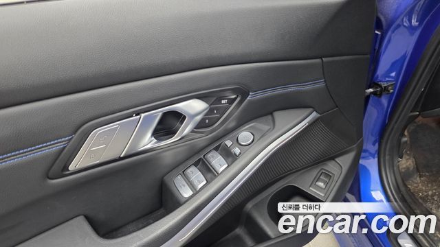 BMW 3 Series (G20) 320d Touring M Sport 2020 — фото 29