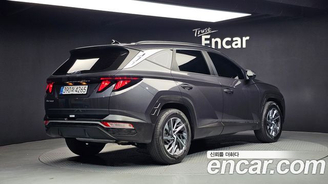 Hyundai Tucson (NX4) Gasoline 1.6 Turbo 2WD Premium 2022 — фото 2
