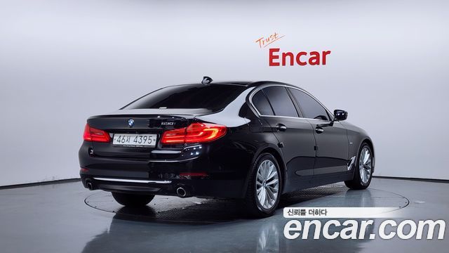 BMW 5 Series (G30) 530i Luxury Plus 2018 — фото 2