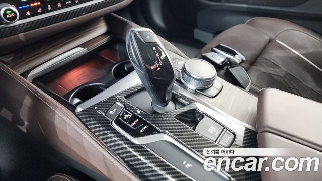 BMW 5 Series (G30) 530i Luxury Plus 2018 — фото 9
