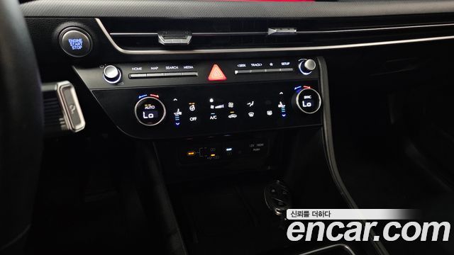 Hyundai Sonata The Edge (DN8) 2.0 Exclusive 2024 — фото 18