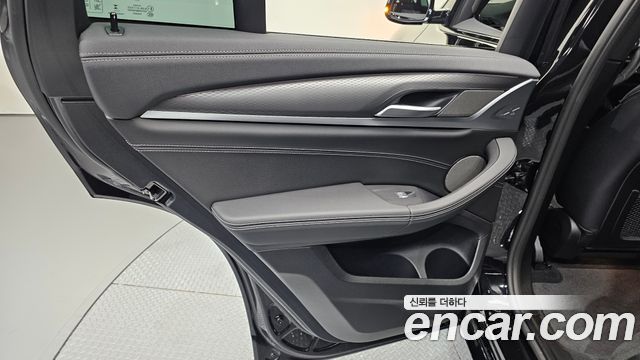 BMW X4 (G02) xDrive20i M Sport Pro Special Edition 2025 — фото 25