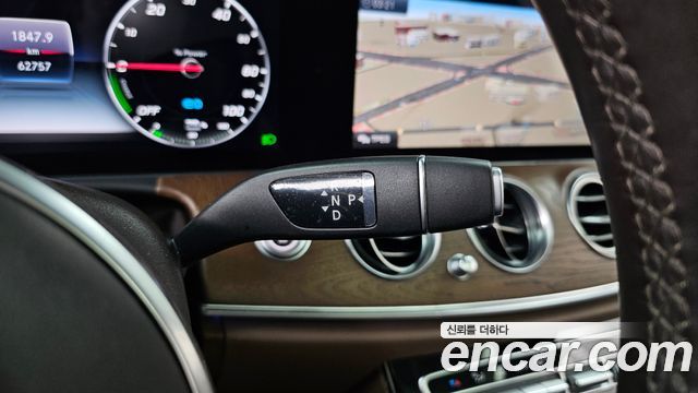 Mercedes-Benz E-Class (W213) E300e Exclusive 2019 — фото 9