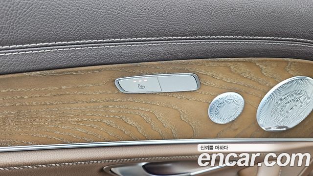 Mercedes-Benz E-Class (W213) E300e Exclusive 2019 — фото 19