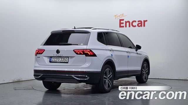 Volkswagen Tiguan Allspace 2.0 TSI Prestige 2023 — фото 2