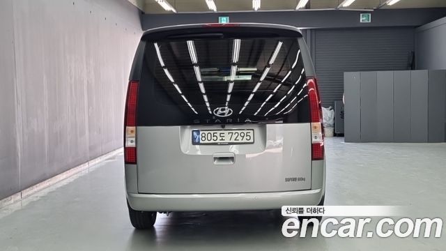 Hyundai Staria Cargo 3-Seater Modern 2022 — фото 4
