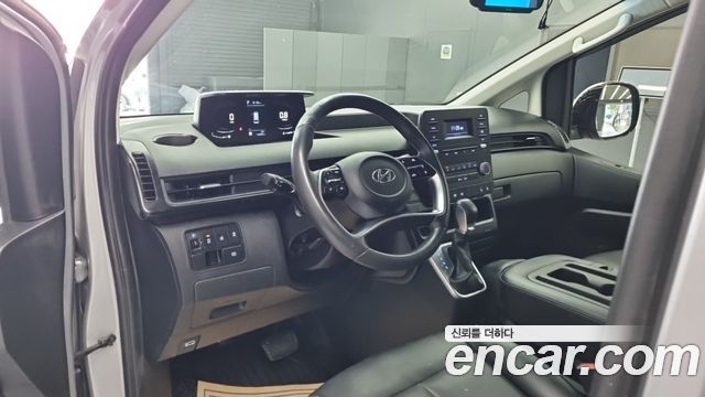 Hyundai Staria Cargo 3-Seater Modern 2022 — фото 11