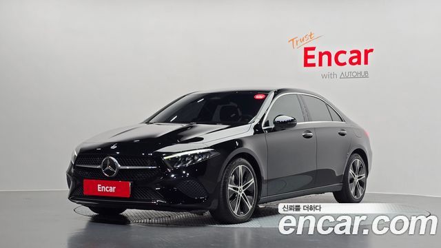 Mercedes-Benz A-Class (W177) A220 Sedan