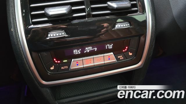 BMW X5 (G05) M50i 2021 — фото 24