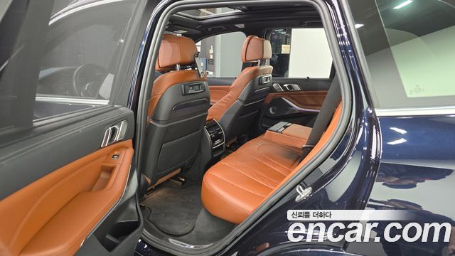BMW X5 (G05) M50i 2021 — фото 32