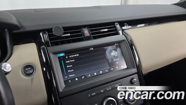 Land Rover Discovery 5 2.0 SD4 SE 2018 — фото 16