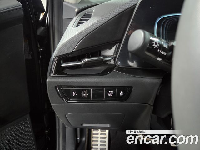 Kia Niro Signature 2022 — фото 7