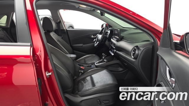 Hyundai Kona Gasoline 2.0 2WD Inspiration 2022 — фото 32
