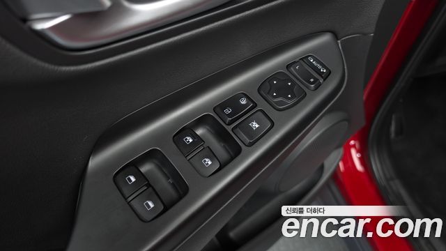 Hyundai Kona Gasoline 2.0 2WD Inspiration 2022 — фото 35