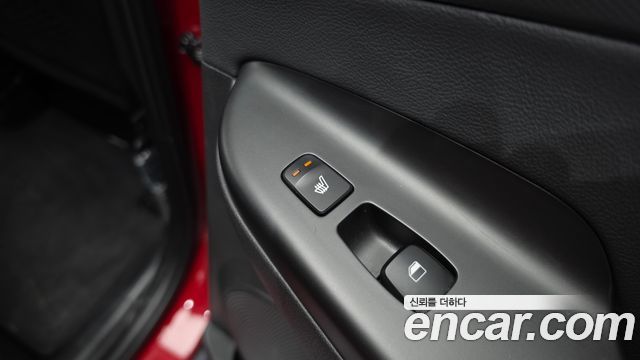 Hyundai Kona Gasoline 2.0 2WD Inspiration 2022 — фото 36