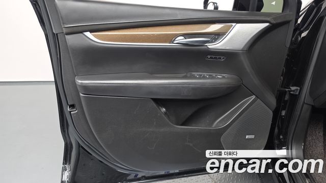 Cadillac XT5 3.6 Sport AWD 2020 — фото 30