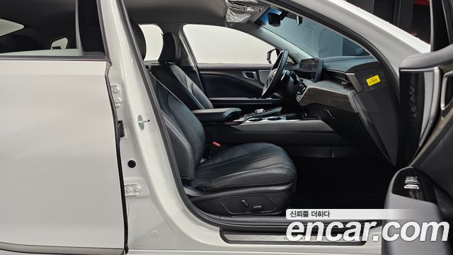 Kia K8 3.5 LPG 2WD Perstige 2023 — фото 12