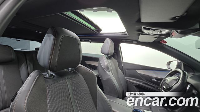 Peugeot 5008 (II) 1.2 Pure Tech GT 2022 — фото 19