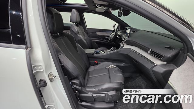 Peugeot 5008 (II) 1.2 Pure Tech GT 2022 — фото 26