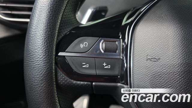 Peugeot 5008 (II) 1.2 Pure Tech GT 2022 — фото 27