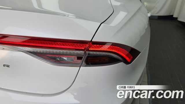 Hyundai Grandeur (IG) 3.0 LPi Rent Car Premium 2021 — фото 23