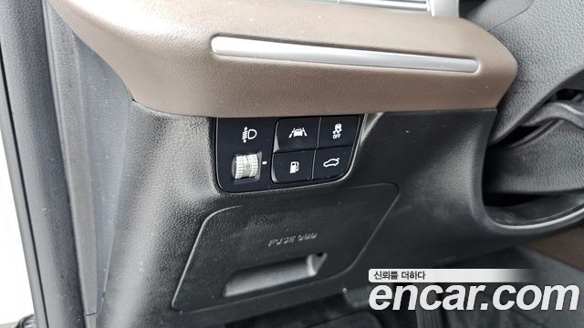 Hyundai Grandeur (IG) 3.0 LPi Rent Car Premium 2021 — фото 28