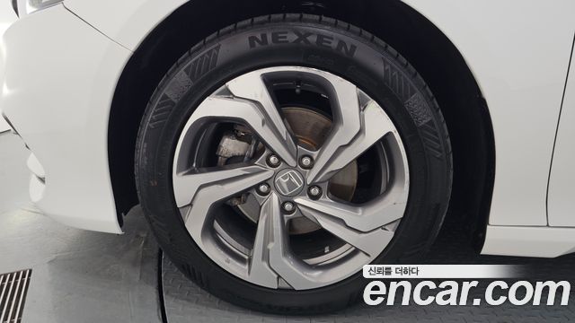 Honda Accord (X) 1.5 Turbo 2019 — фото 5