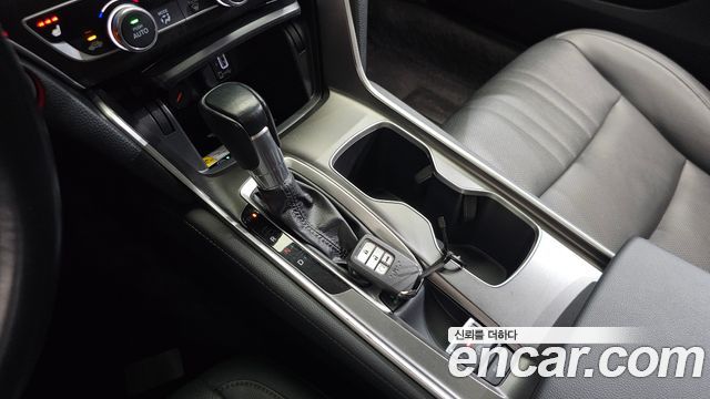 Honda Accord (X) 1.5 Turbo 2019 — фото 9
