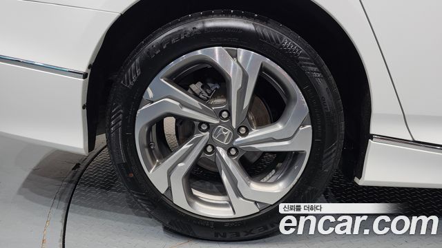 Honda Accord (X) 1.5 Turbo 2019 — фото 21