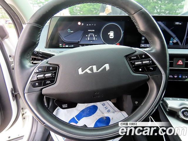 Kia EV6 Long Range Air 2022 — фото 8