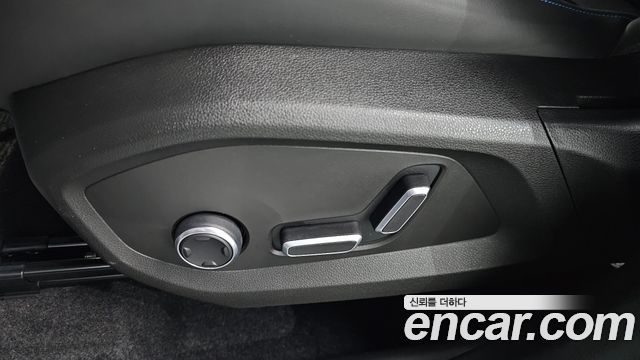 Renault Korea Grand Koleos 1.5 E-TECH Esprit Alphine 2WD 2025 — фото 30