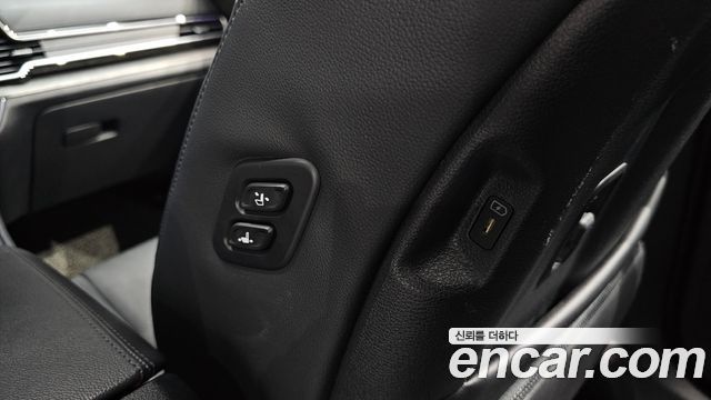 Kia Sportage (V) Gasoline 1.6 Turbo 2WD Signature Gravity 2024 — фото 18