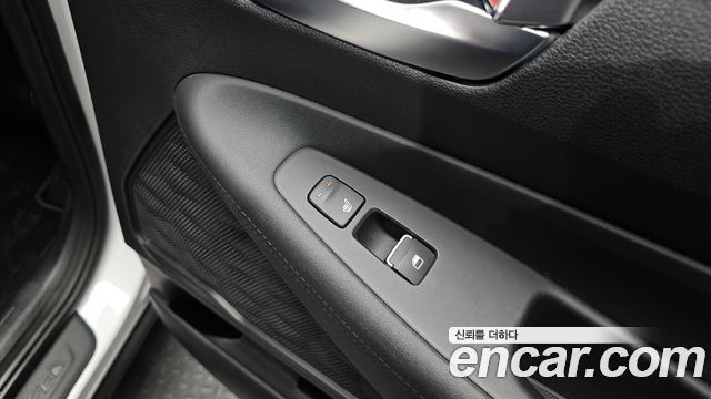 Hyundai Santa Fe Diesel 2.2 2WD Premium 2021 — фото 19