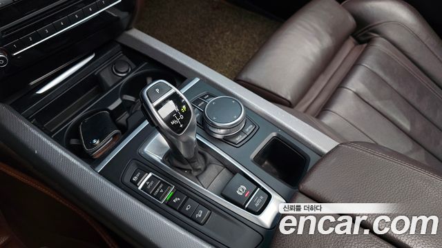 BMW X5 (F15) xDrive 30d M Sport package 2018 — фото 9