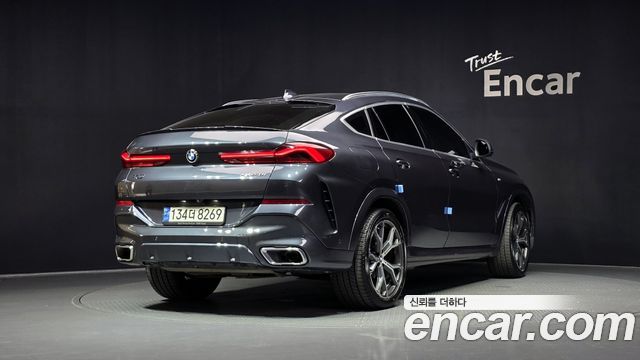 BMW X6 (G06) xDrive40i M Sport 2022 — фото 2