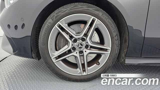 Mercedes-Benz CLA-Class (C118) CLA250 4MATIC 2024 — фото 5