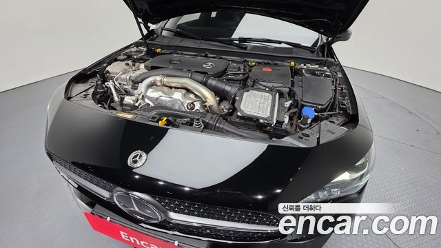 Mercedes-Benz CLA-Class (C118) CLA250 4MATIC 2024 — фото 6