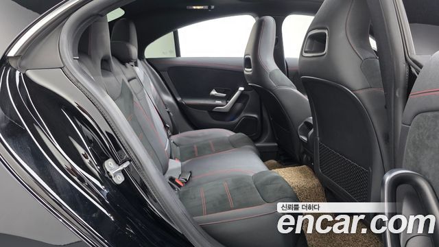 Mercedes-Benz CLA-Class (C118) CLA250 4MATIC 2024 — фото 11