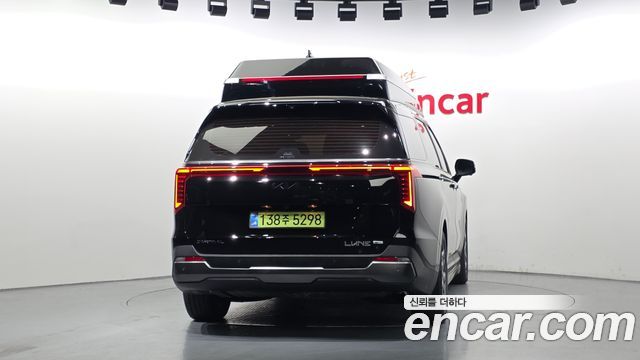 Kia Carnival (IV) Gasoline 4-Seater Hi Limousine (Special) 2026 — фото 4