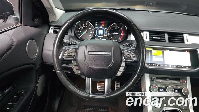 Land Rover Range Rover Evoque 2.0 TD4 SE 2018 — фото 13