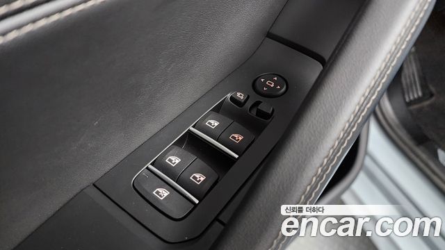 BMW X6 (G06) xDrive40d M Sport Online Exclusive 2025 — фото 43