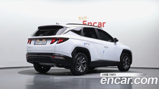 Hyundai Tucson (NX4) Gasoline 1.6 Turbo 2WD Premium 2022 — фото 2