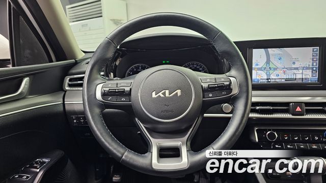 Kia K5 (III) 2.0 LPI(Renter car) Strandard 2023 — фото 13