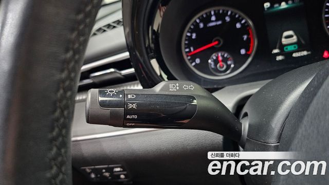 Kia K5 (III) 2.0 LPI(Renter car) Strandard 2023 — фото 17